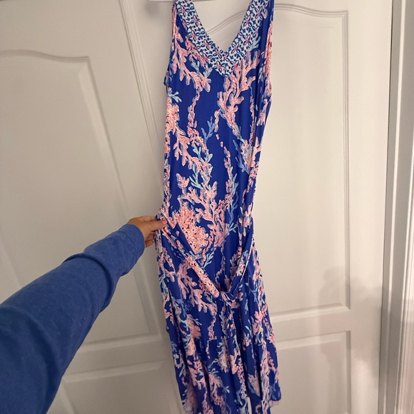 Lilly Pulitzer Dresses & Skirts - Lilly Pulitzer Blue Maxi Dress with Pink Coral Print